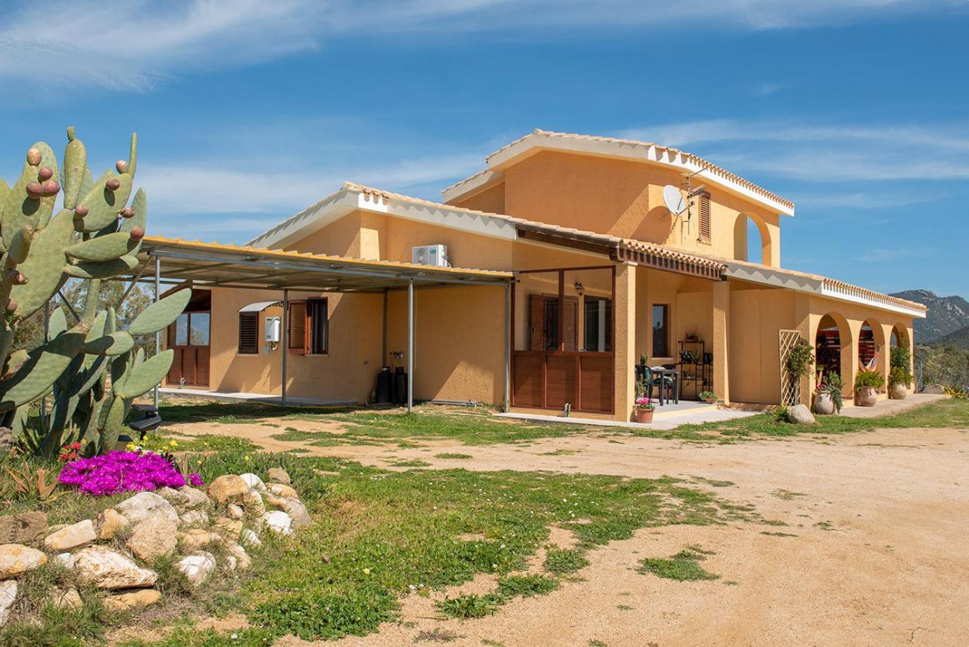 Beth La Casa Della Luna Annunziata  Bagian luar foto